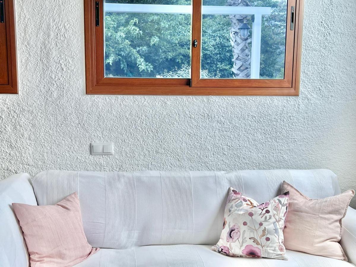 Villa Only Adults 2 Pax - Piscina Privada - A/C - Wifi - Bbq ブラナス エクステリア 写真