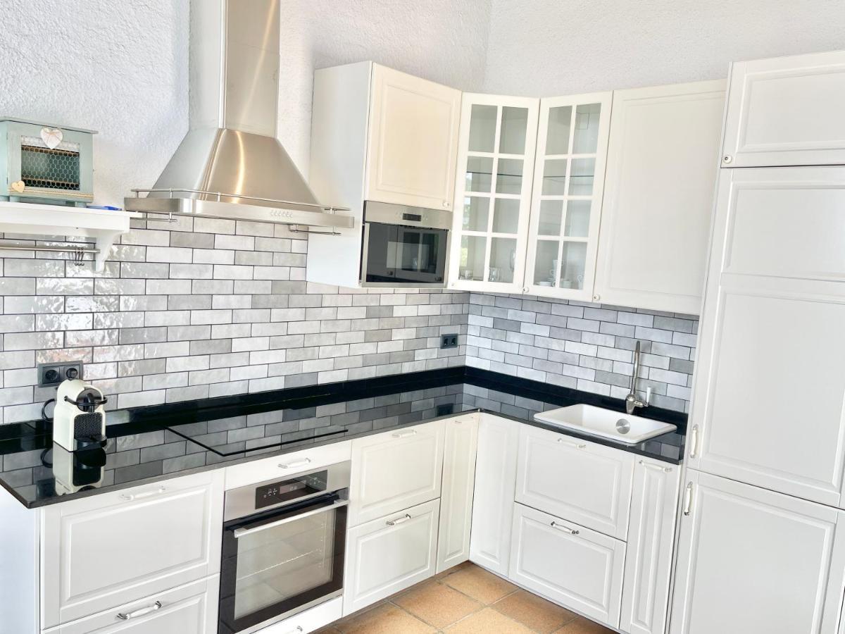 Villa Only Adults 2 Pax - Piscina Privada - A/C - Wifi - Bbq ブラナス エクステリア 写真